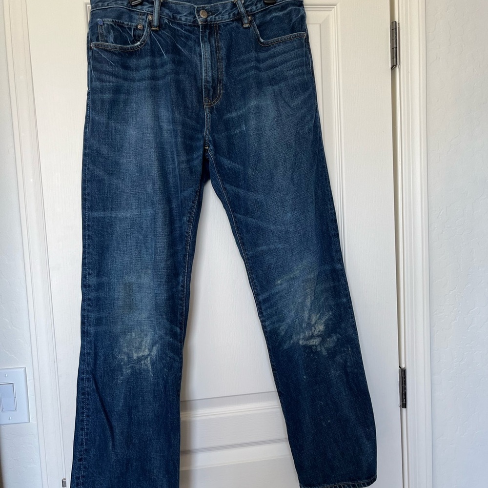 GAP VTG MENS Blue Relaxed Jeans with Classic Fit and Stitching Details